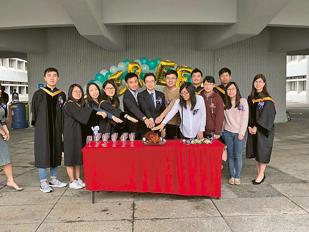 學系歷年來培育不少優秀畢業生